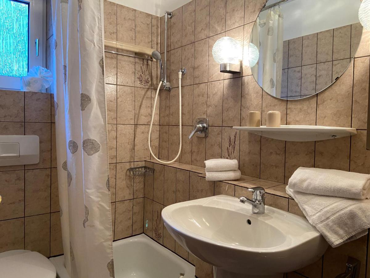 Haus Dwarsloeper, Ferienwohnung 1 Cuxhaven Buitenkant foto